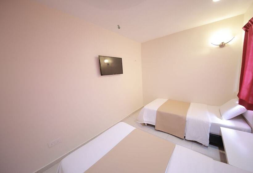 اتاق لوکس, Skudai