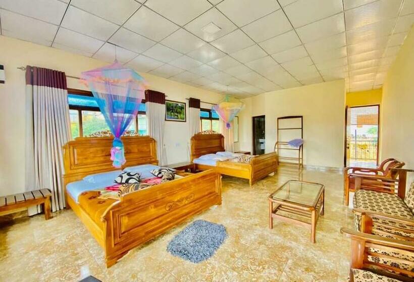 豪华三人间, Sri Lak Residence