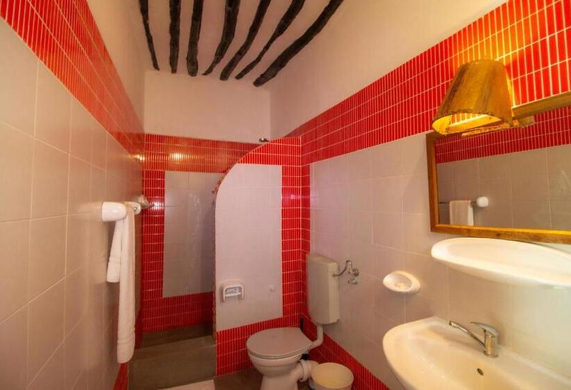 Номер Deluxe, Tanzanite Beach Resort