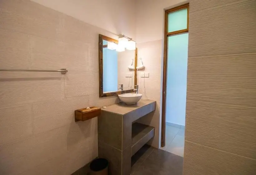 デラックスの４人部屋, Tanzanite Beach Resort