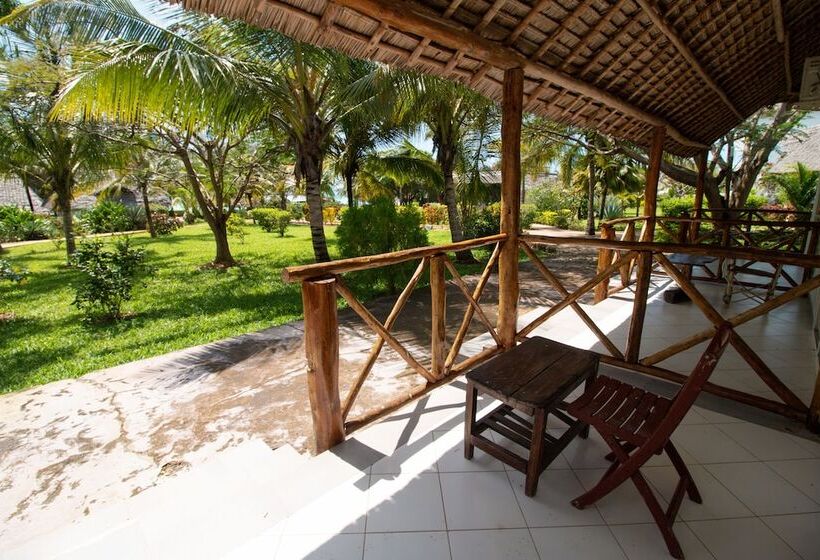 Номер Deluxe, Tanzanite Beach Resort