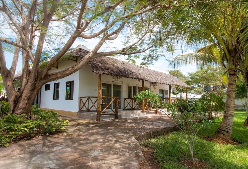 Номер Deluxe, Tanzanite Beach Resort