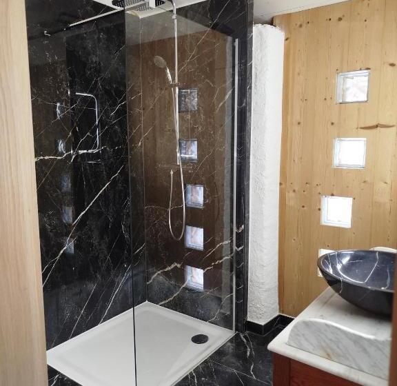 חדר סטנדרט נוף לאגם, Grange Du Lac