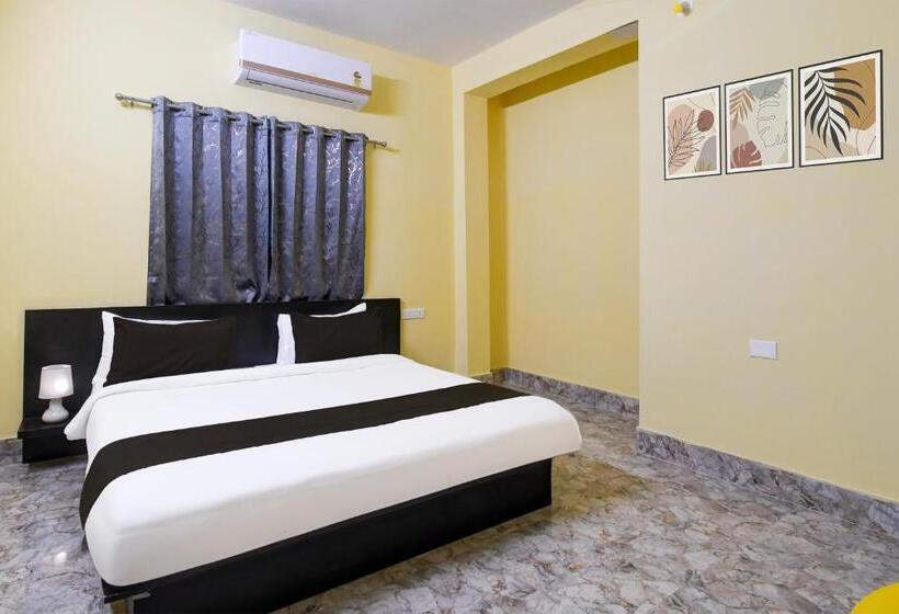 اتاق کلاسیک سه تخته, Fabhotel Airport Residency I