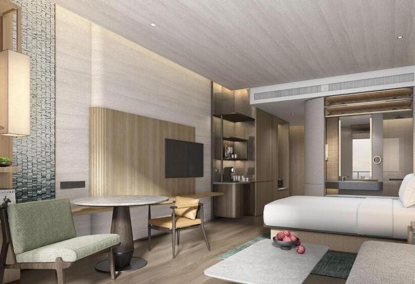 اتاق لوکس با تخت بزرگ, Zhuhai Dong Ao Island Marriott Resort And Spa