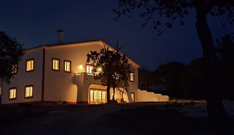 اتاق استاندارد با بالکن, Monte Da Silveira