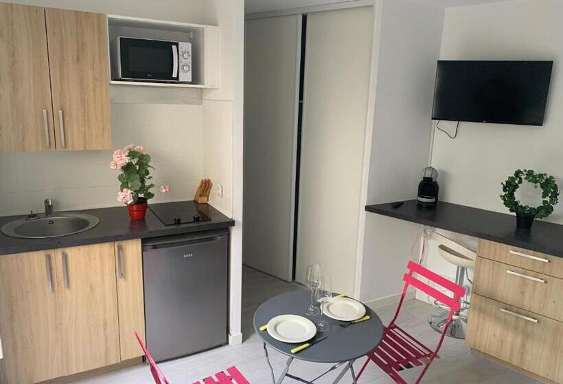 带露台的标准工作室, Studio Entre La Gare Et Le Vieux Port