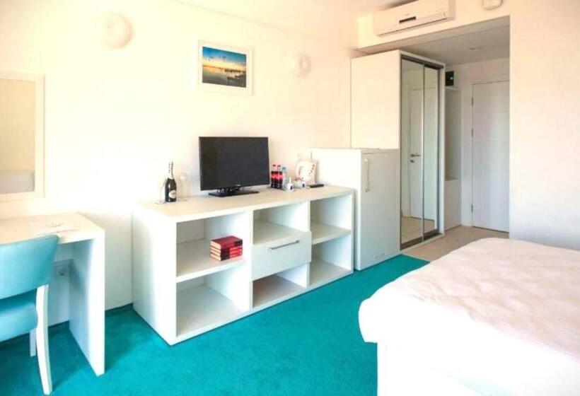 标准间, Blooming By The Sea Camere Cu Vedere Frontală Spre Mare