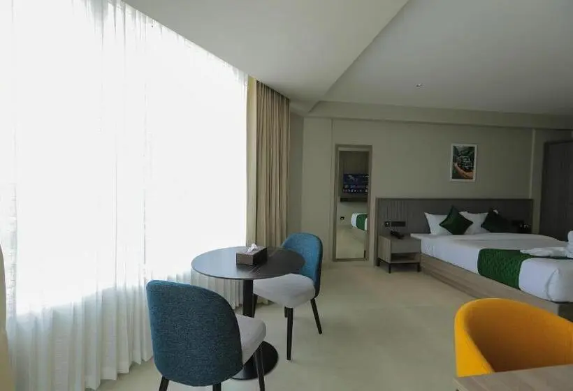 スイート（家族用）, Mount Land