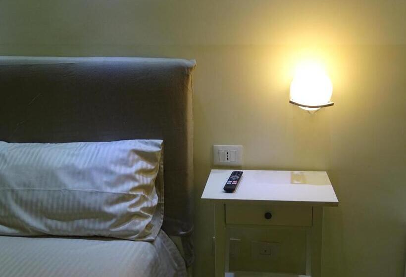 غرفة قياسية, Dimora Dei Mercanti Suites