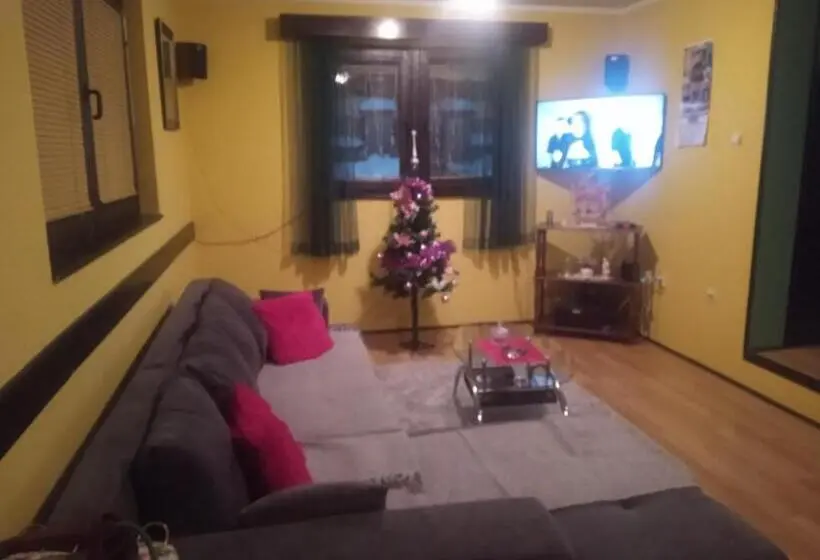 اتاق استاندارد, Kuća Za Odmor ćira