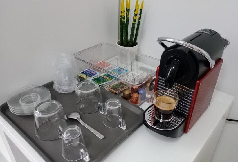 اتاق استاندارد با چشم‌انداز شهر, La Piazza