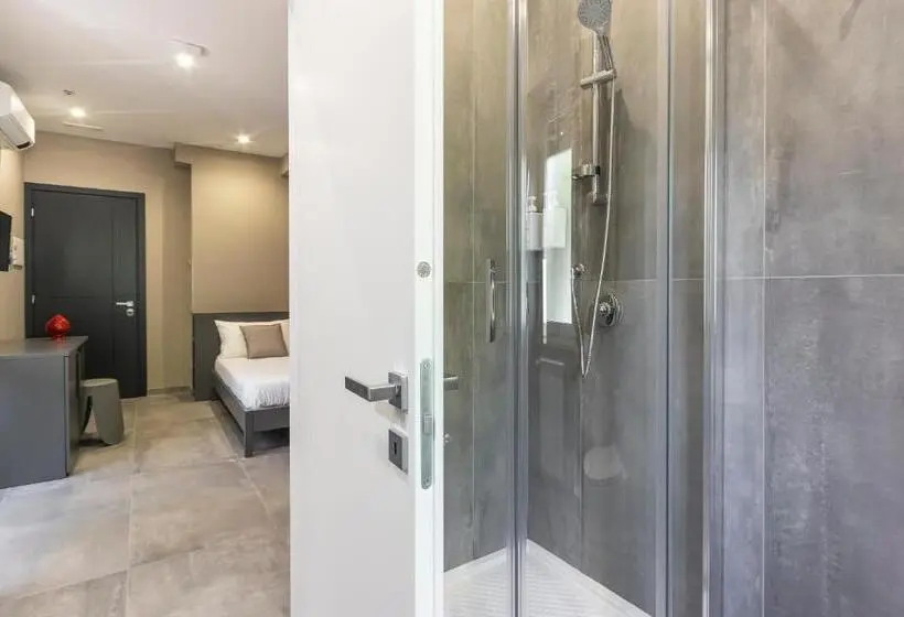 Standard Yhden Hengen Huone, Testani Guest House Special