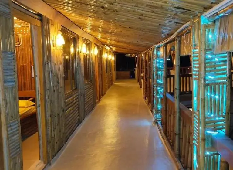 ファミリールーム, La Pahi Palace  Banquet And Resort