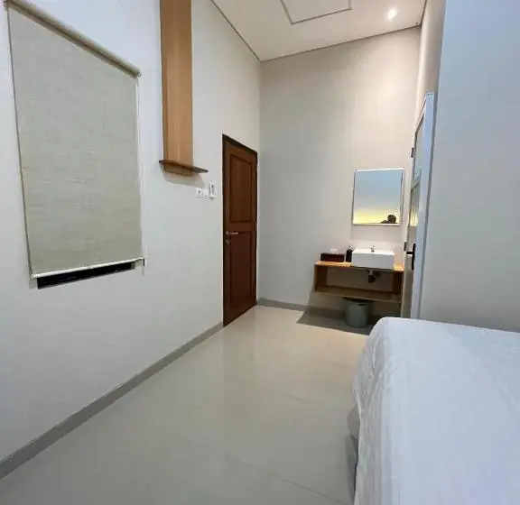 Standardrum, Summer Inn Karimunjawa