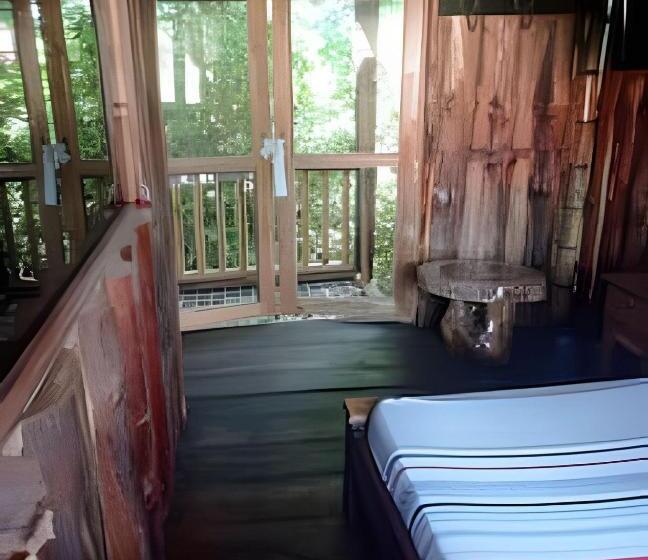 デラックスバンガロー, Vaca Pintada Calima Campestre