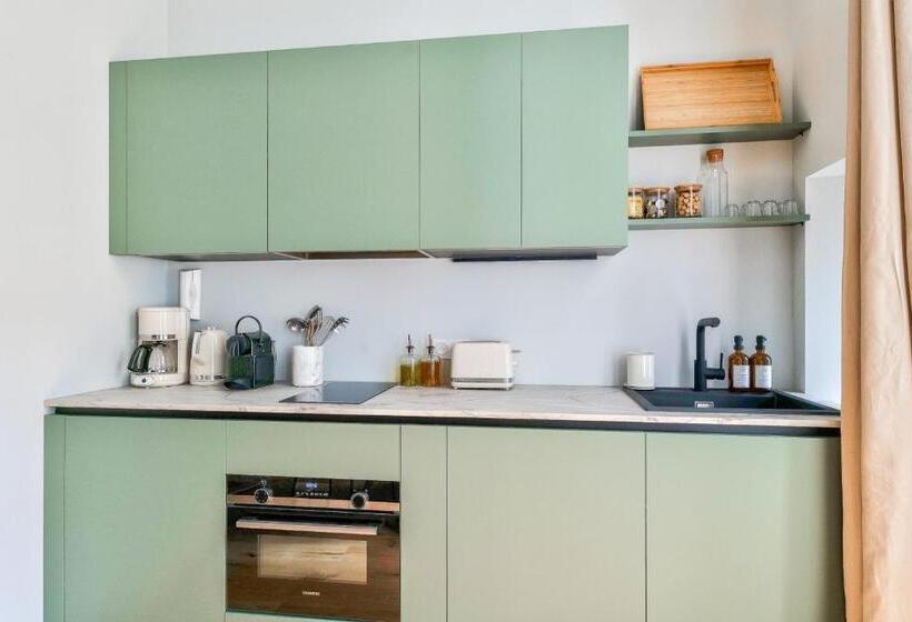 آپارتمان 1 خوابه, Nocnoc Le Porthos