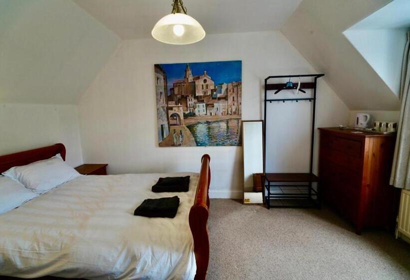 اتاق خانوادگی با چشمانداز دریا, Achnamara