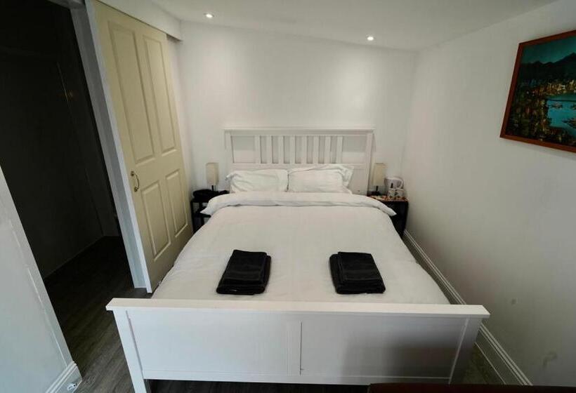 اتاق لوکس با چشمانداز دریا, Achnamara