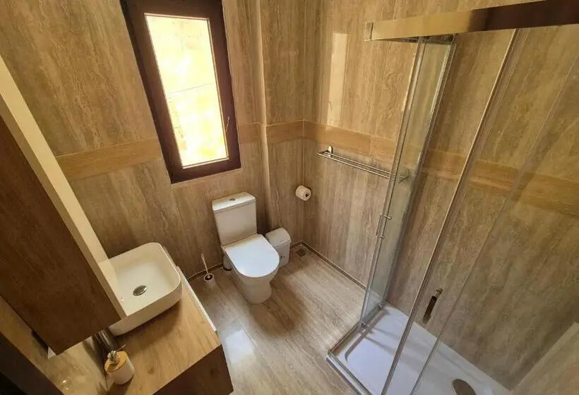 اتاق استاندارد با چشمانداز استخر, Hacienda Farmhouse By The Nest