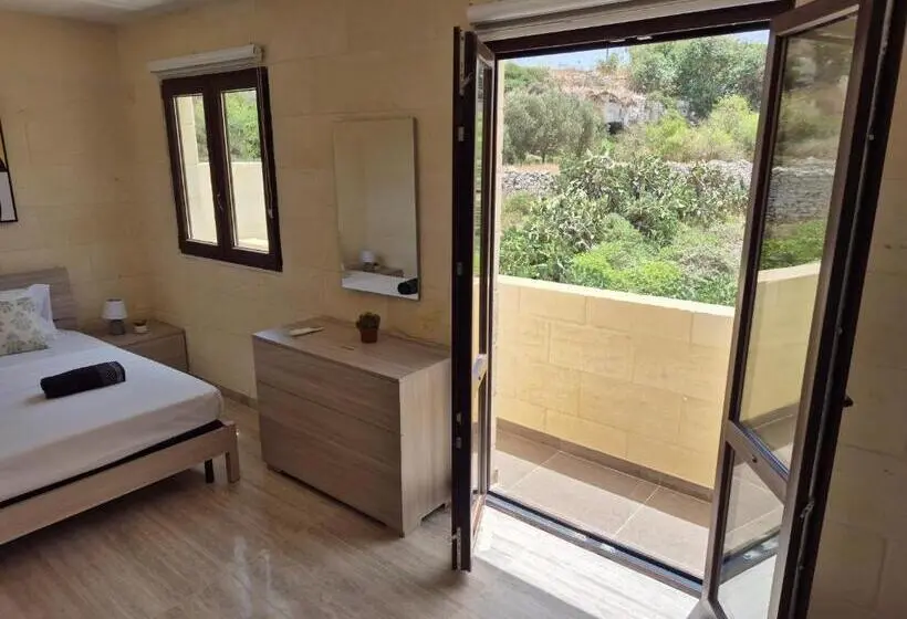 اتاق استاندارد با چشمانداز استخر, Hacienda Farmhouse By The Nest