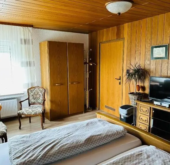 スタンダードルーム, Haus Zum Nöckel