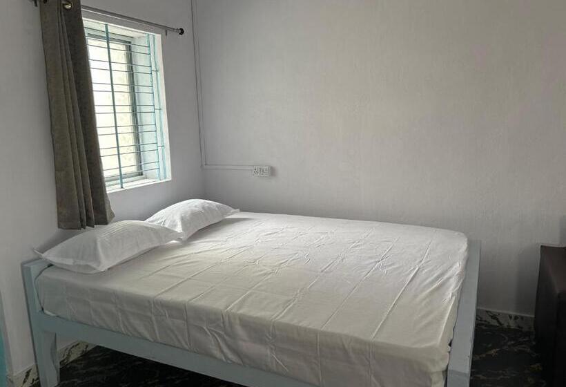 标准间, Raj Andar Guest House