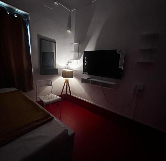 デラックスルーム, Raj Andar Guest House