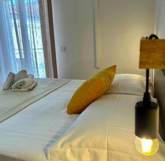 Номер Стандарт с Балконом, Vitalenta Rooms