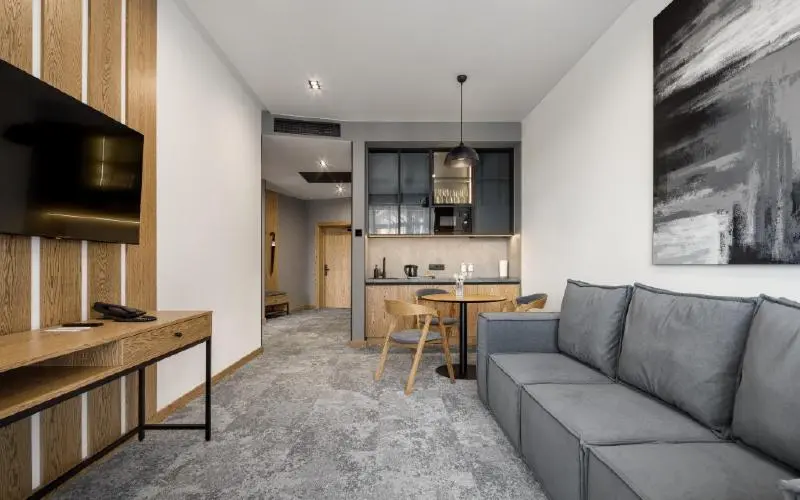２ベッドルームアパートメント, Apartel Skhidnytsya