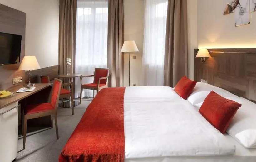 Standard-huone, Riviera