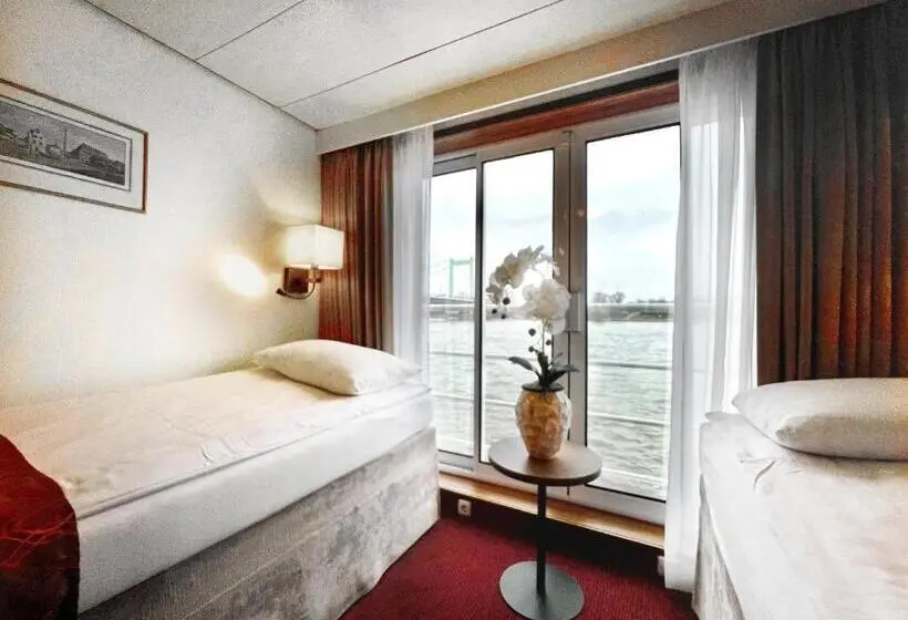 スーペリアールーム, River Hotels Altstadt Süd Köln