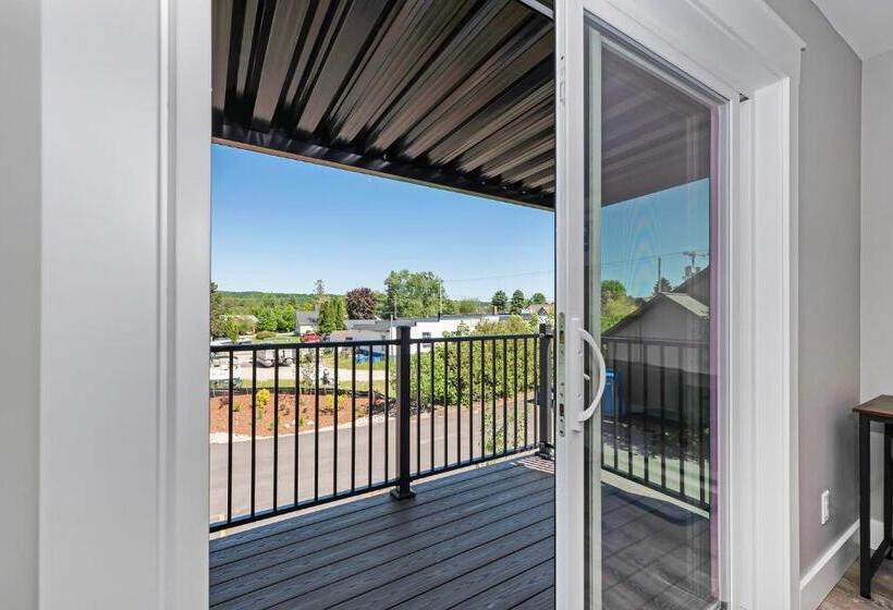 Апартаменты Deluxe 2 Спальни, The Birches