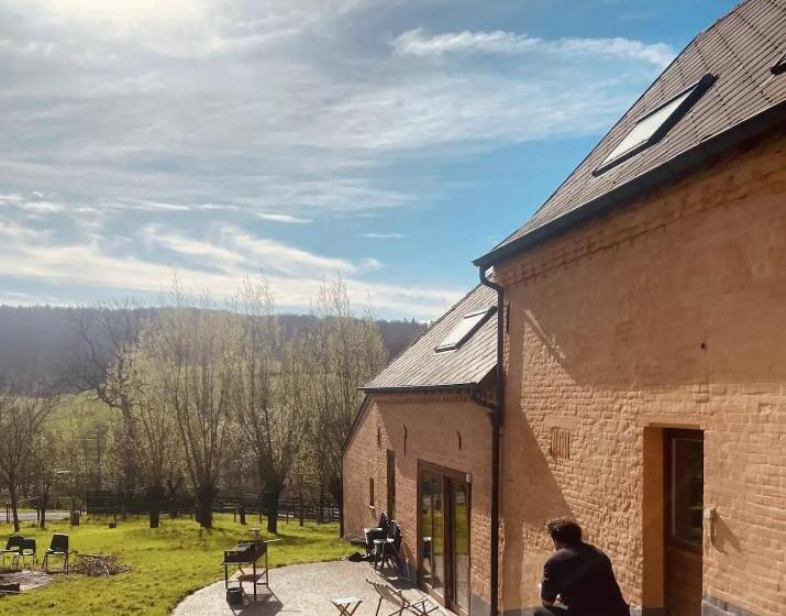 스탠다드 룸 공동 욕실, Hierberg