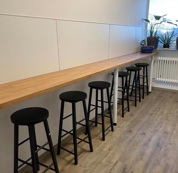 バスルーム共有のシングルスタンダード, D10 Pension