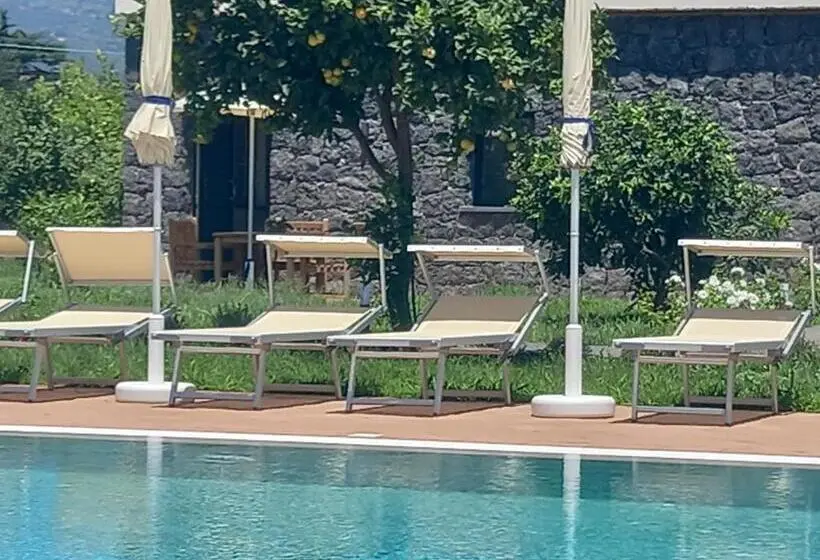 اتاق استاندارد چهار تخته, Agriturismo Lumia Resort