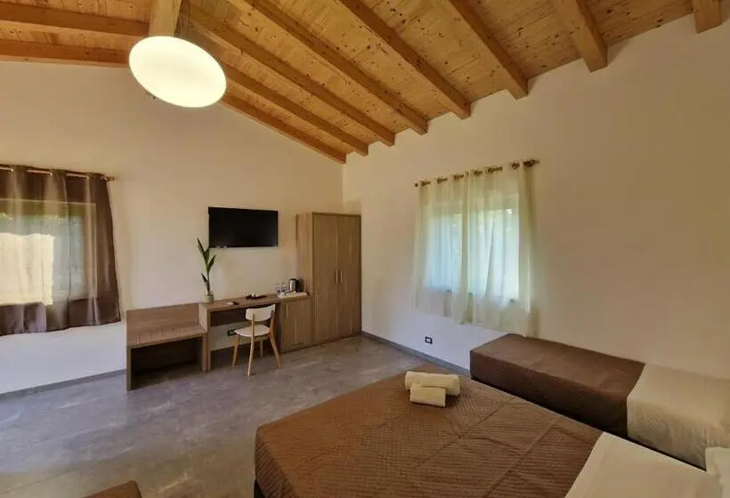 اتاق استاندارد چهار تخته, Agriturismo Lumia Resort