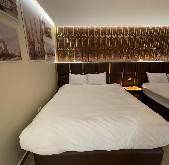 اتاق استاندارد, Comfort Inn Sphinx View