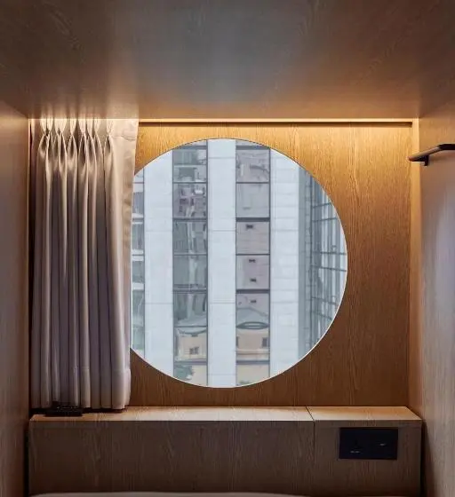 ルームシェアのワンベッド, Drip&drop, Myeongdong