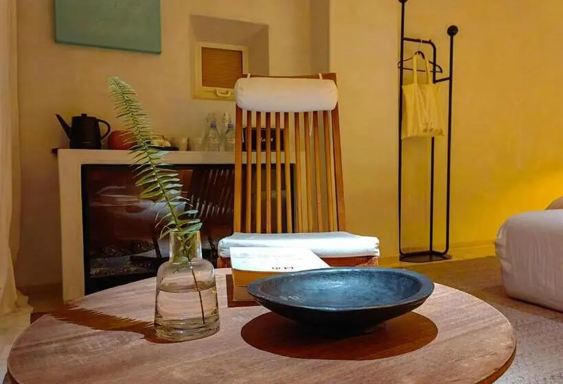 オーシャンビューデラックスルーム, Dali Shuanglang Anqi Erhai Resort