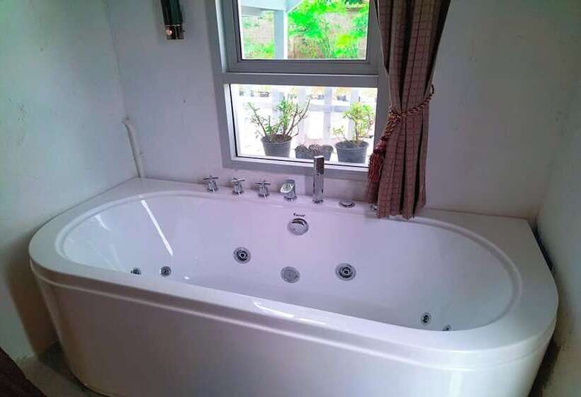 Quarto Deluxe, Khao Chi Chan Resort