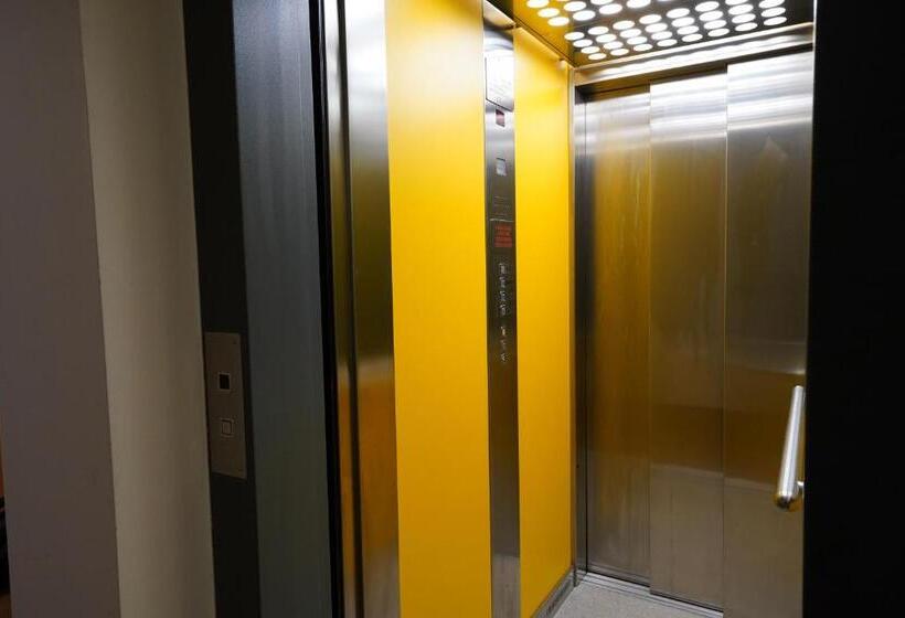 اتاق استاندارد یک نفره, Vila Sofia