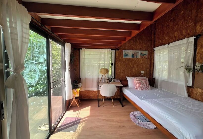 חדר סטנדרט, Rat Min House