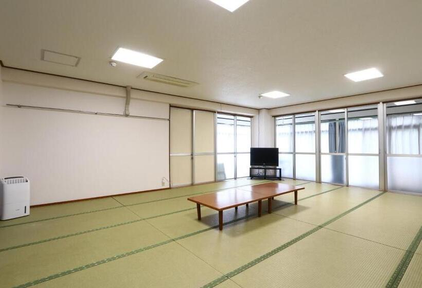デラックスファミリールーム, 山中湖ハイツ
