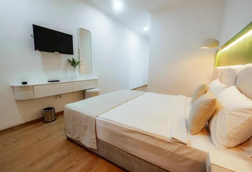 デラックスルーム, Regenesis Hotel & Spa