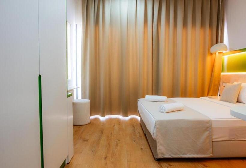 家庭套房, Regenesis Hotel & Spa