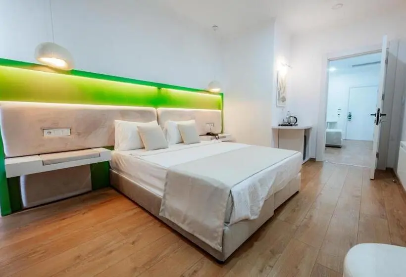 ジュニアスイート, Regenesis Hotel & Spa