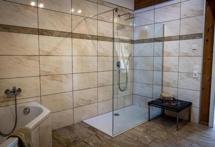 דירה בת חדר שינה 1 עם מרפסת, Lamm Eigeltingen