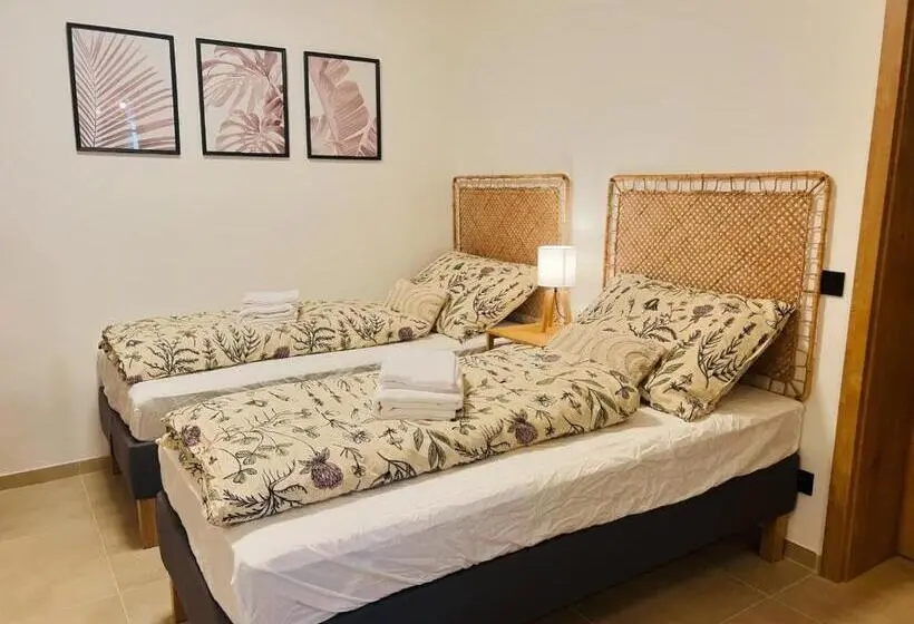 ファミリールーム, Apartmány V Zahradě
