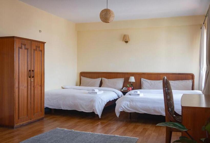 سوییت, Sherwi Hyul